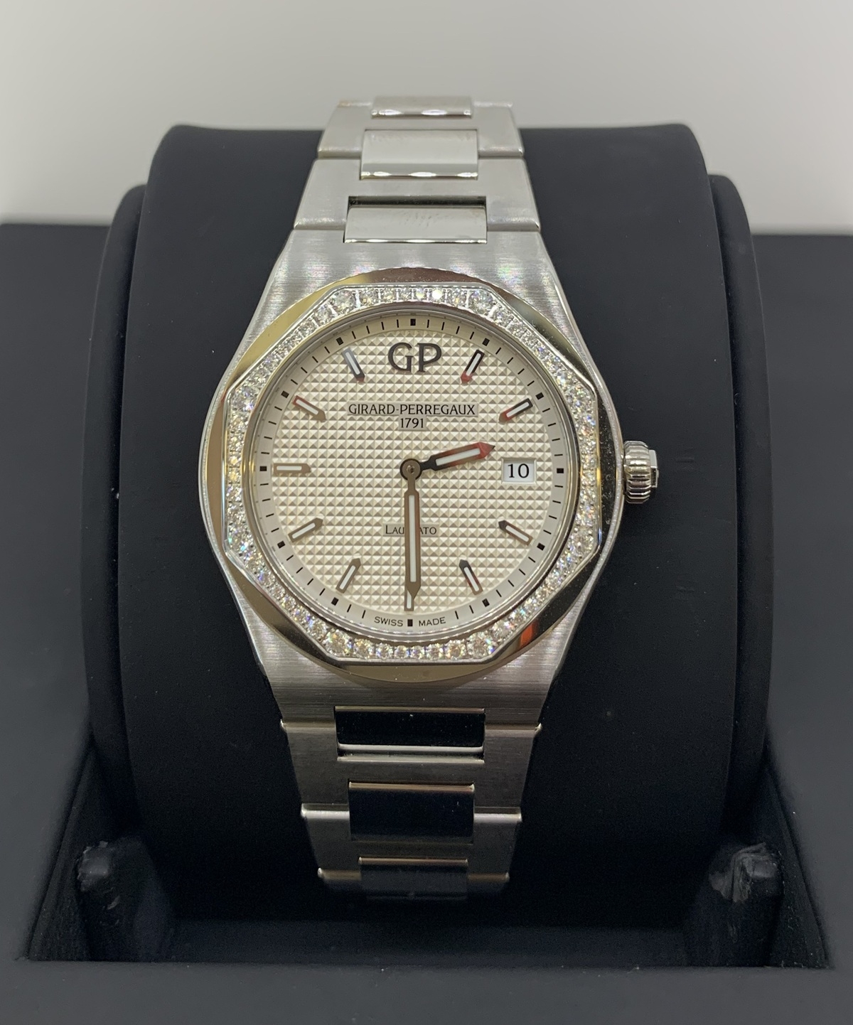 GIRARD-PERREGAUX(ジラール・ペルゴ)
