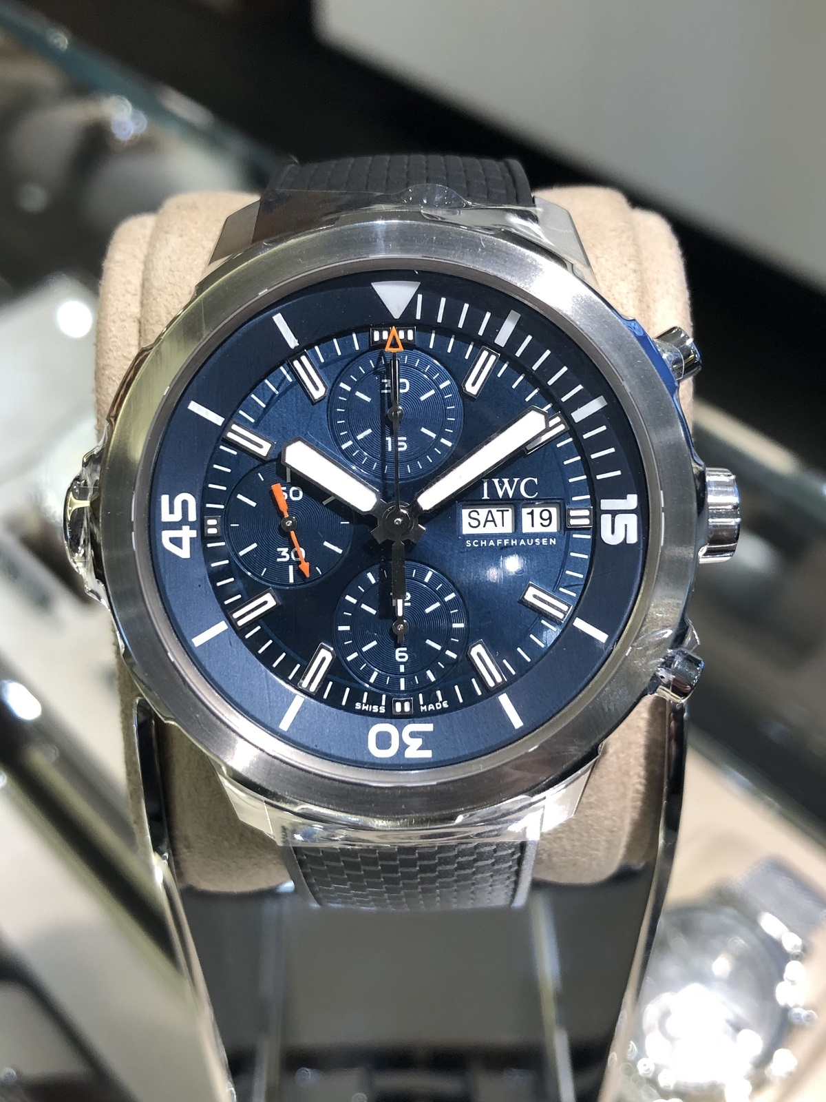 (アイ・ダブリュー・シー)
