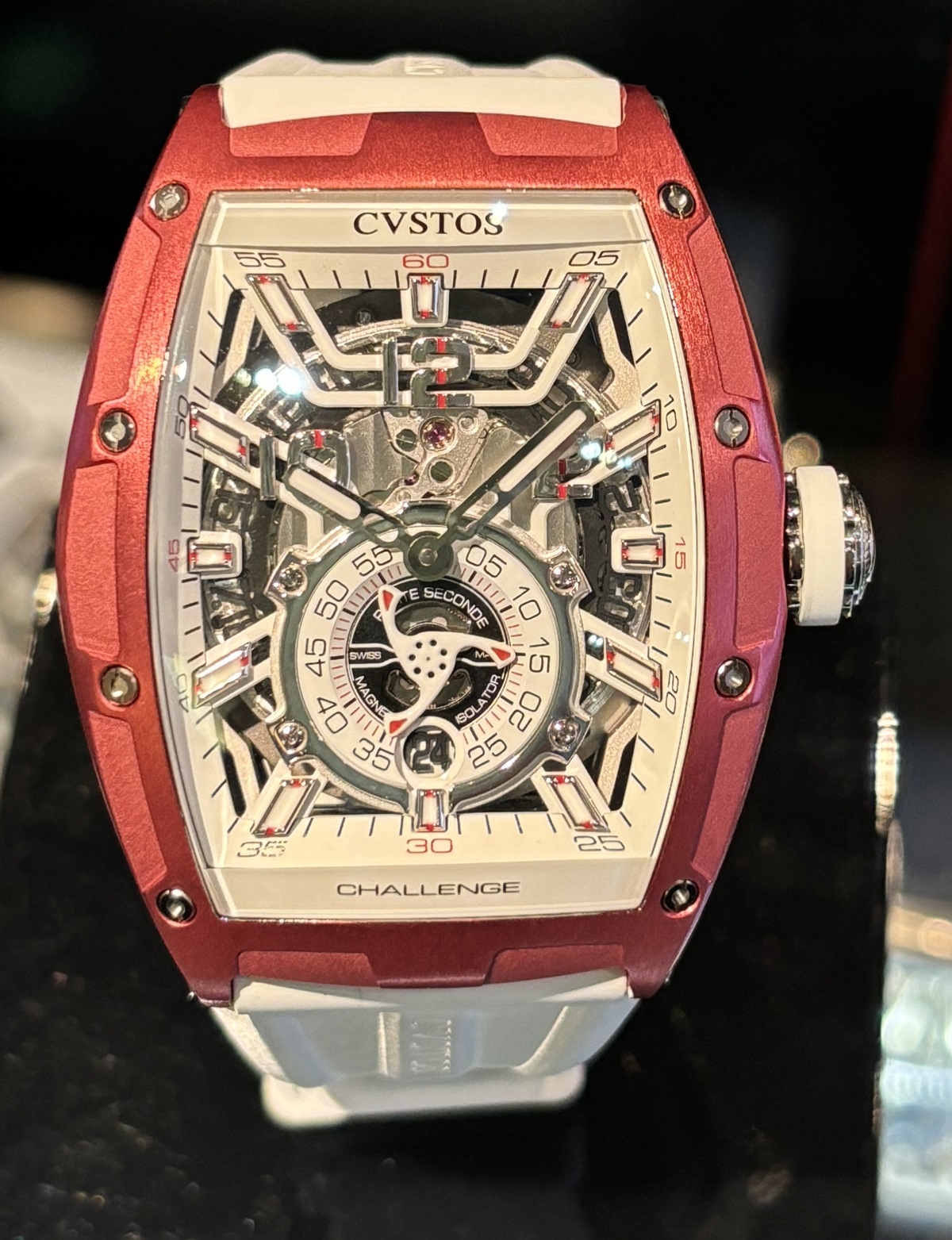 CVSTOS(クストス)
