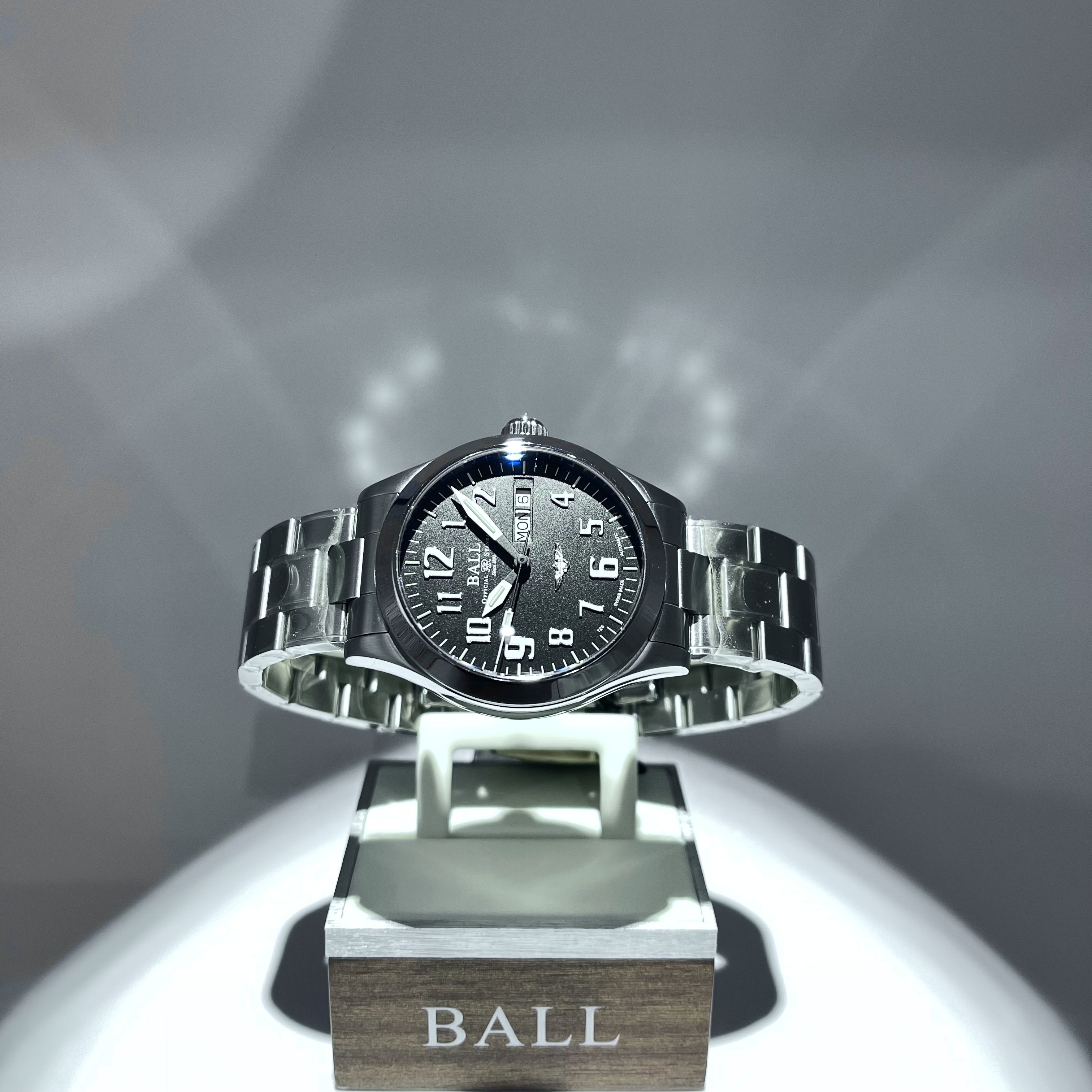 BALL WATCH(ボール ウォッチ)
