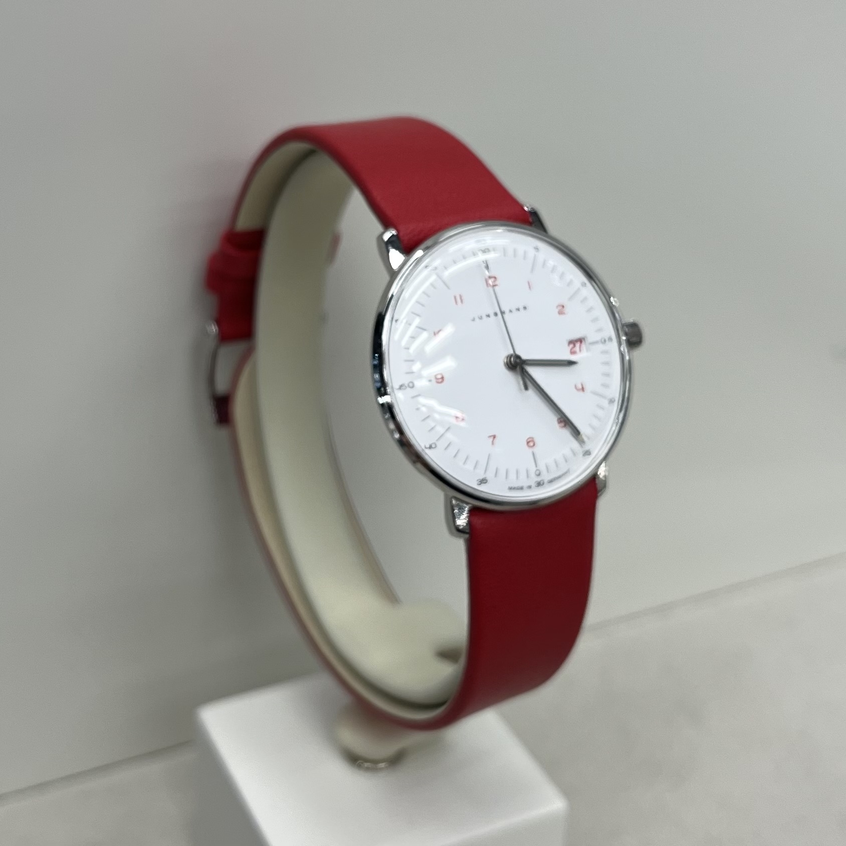 JUNGHANS(ユンハンス)
