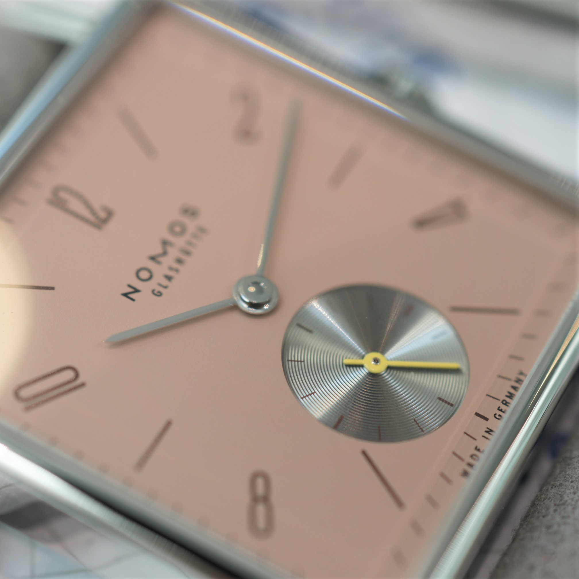 NOMOS Glashütte(ノモス グラスヒュッテ)
