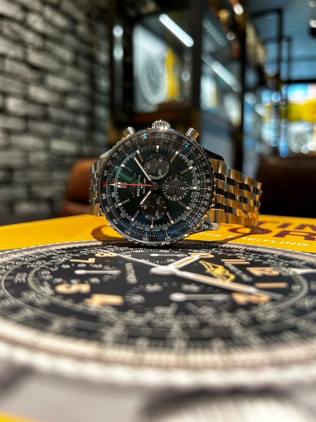 ブライトリング(BREITLING) スーパー アベンジャー クロノグラフ 48