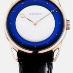 DE BETHUNE(ドゥ・ベトゥーン)
