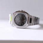 BELL &amp; ROSS(ベル＆ロス)
