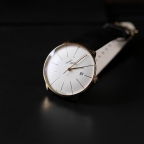 JUNGHANS(ユンハンス)
