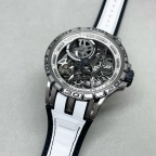 ROGER DUBUIS(ロジェ・デュブイ)
