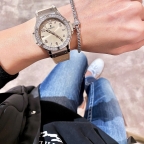 HUBLOT(ウブロ)
