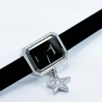 CHANEL(シャネル)
