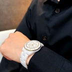 CHANEL(シャネル)
