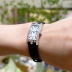 HARRY WINSTON(ハリー・ウィンストン)
