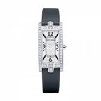 HARRY WINSTON(ハリー・ウィンストン)
