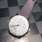 JUNGHANS(ユンハンス)
