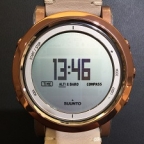 SUUNTO ESSENTIAL(スント エッセンシャル)
