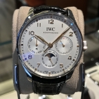 IWC(アイ・ダブリュー・シー)
