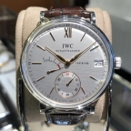 IWC(アイ・ダブリュー・シー)
