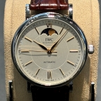 IWC(アイ・ダブリュー・シー)
