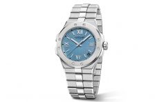 2026新作 「アルパイン イーグル」コレクションの36mmおよび41mmモデルに新たな文字盤が登場。アルパイン・イーグル・ファウンデーションへの支援を改めて表明。ショパール「アルパイン イーグル ローヌブルー」