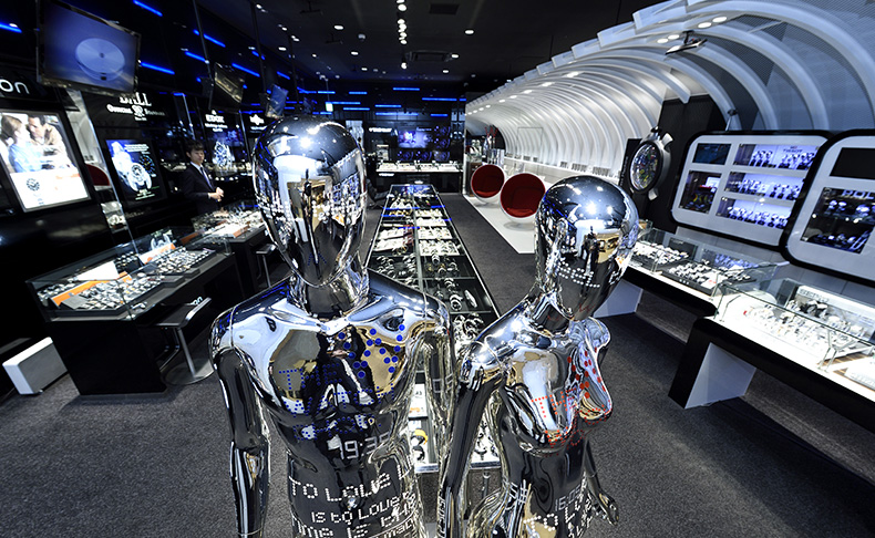 The Watch Shop ダイバーシティ東京プラザ ブランド腕時計の正規販売店紹介サイトgressive グレッシブ The Watch Shop ダイバーシティ東京プラザ ブランド腕時計の正規販売店紹介サイトgressive グレッシブ
