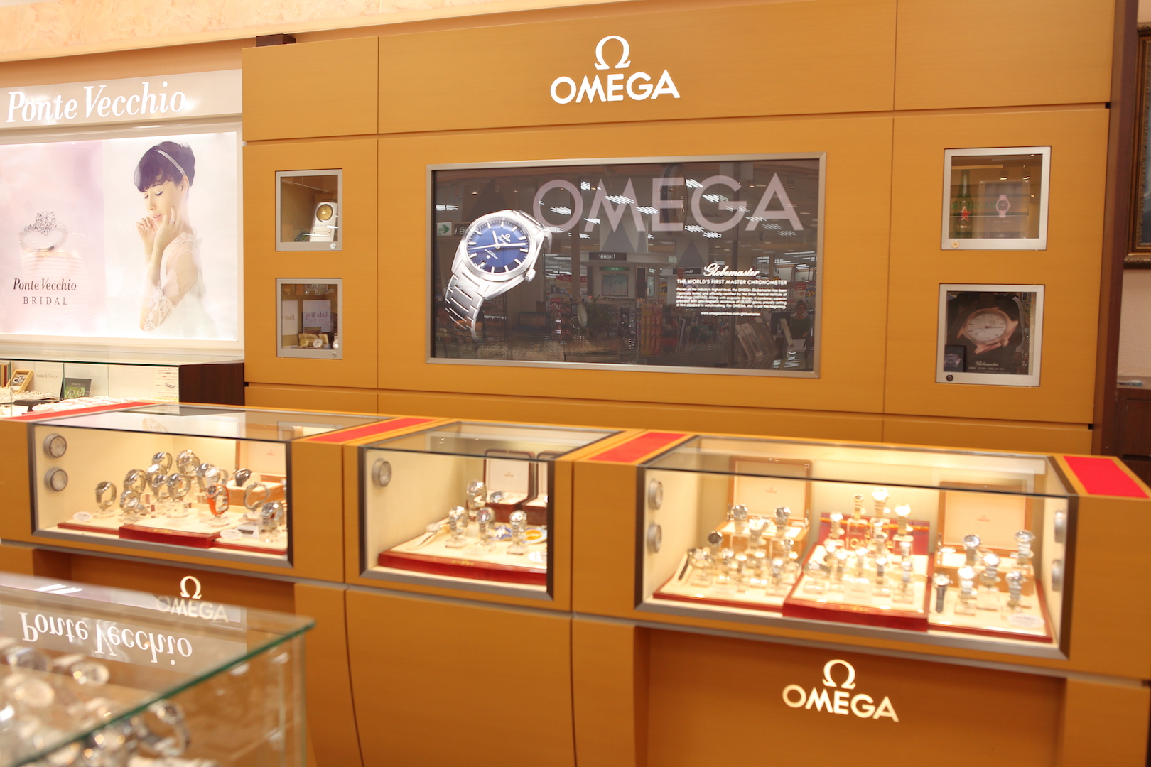 山城時計店 那覇メインプレイス店 ブランド腕時計の正規販売店紹介サイトgressive グレッシブ