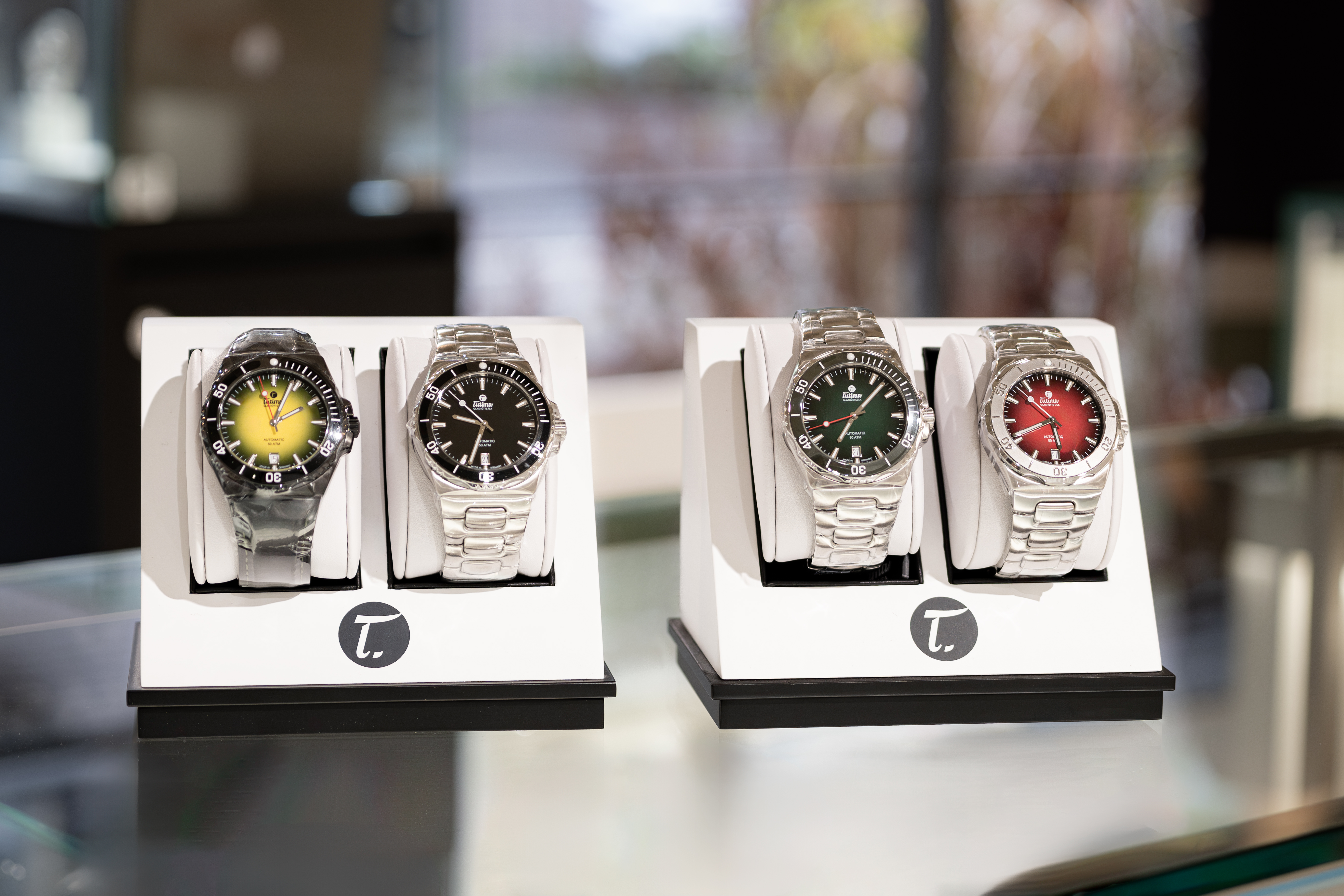 Contévanou（コントワーヌ） | ブランド腕時計の正規販売店紹介