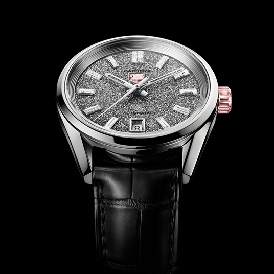 タグ・ホイヤー カレラ プラズマ ディアマンテ ド アヴァンギャルド（TAG Heuer Carrera Plasma Diamant D'Avant-Garde）