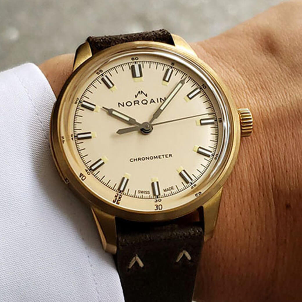 コラム：ノルケインフリーダム60あなたの人生をプレートに刻印できる時計