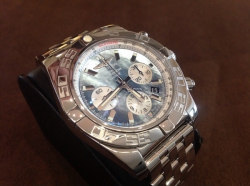 CHRONOMAT 44 MOP BLACK&WHITE