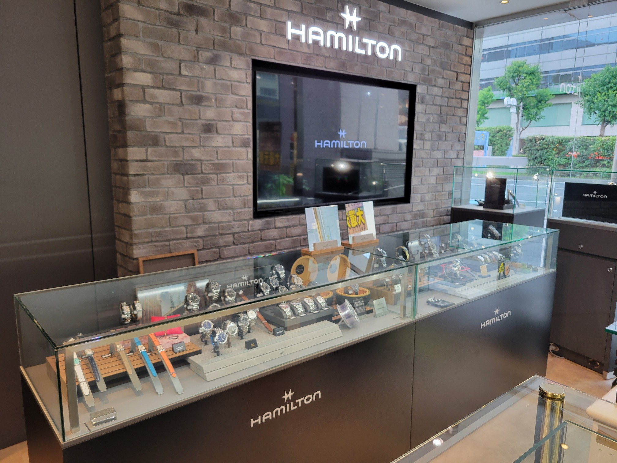 西日本最大級の品揃え！ハミルトン プレミアムショップ (ケルエ心斎橋店)  ☆ハミルトン  スペシャルキャンペーン開催中！~8/31(日)迄【ご購入特典】☆