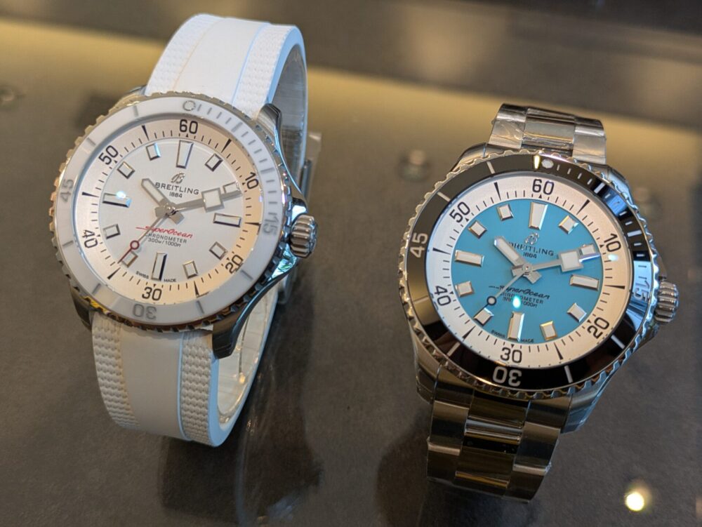 【ブライトリング】初めてのダイバーズウォッチには「スーパーオーシャン」がおすすめ！人気カラーの「ホワイト」と「ターコイズ」をご紹介！_A17375A71A1S1_A17376211L2A1