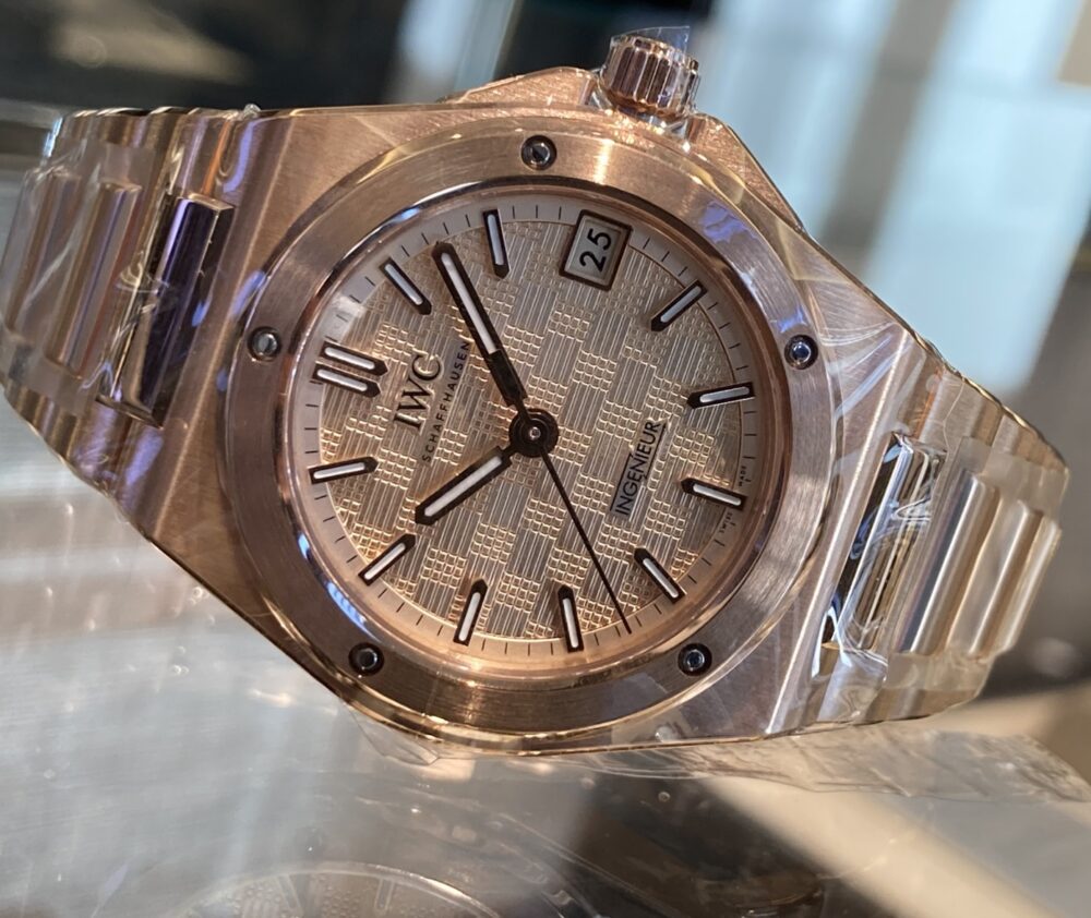  【IWC】35mmに映える金無垢。インヂュニア、久々の入荷_インヂュニア・オートマティック 35_IW324903