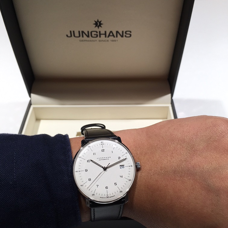 JUNGHANS “超シンプル” という個性