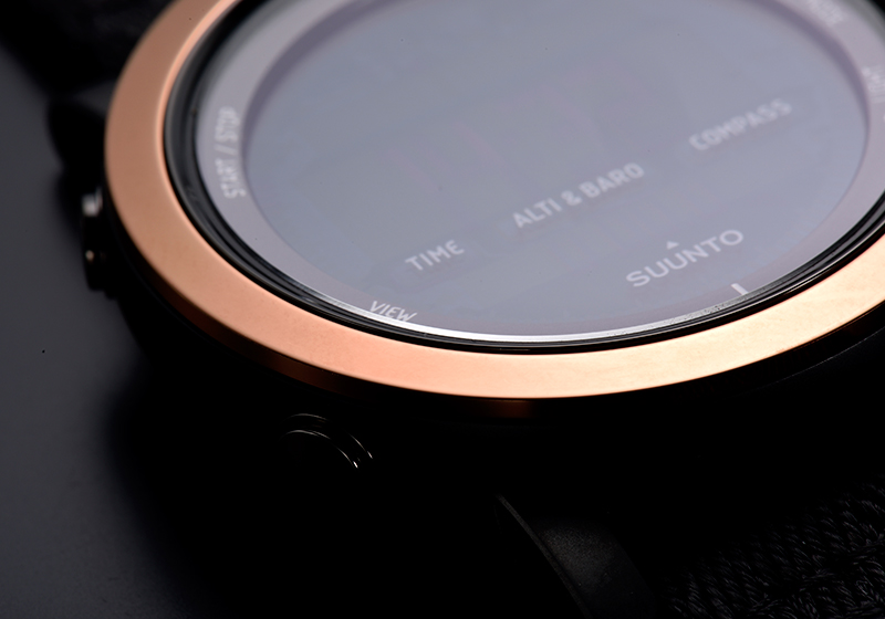 CERAMIC セラミック。魔法のマテリアル。 | ブランド腕時計の正規販売