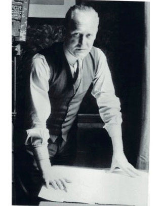 英国の航空技術者であり、スピットファイア主任設計士のレジナルド・ジョセフ・（RJ）ミッチェル（1895-1937）