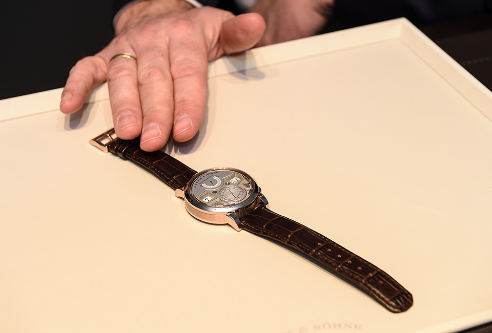 本物 超美品 ランゲ＆ゾーネ 腕時計 ウォッチオーナー限定 マホガニー