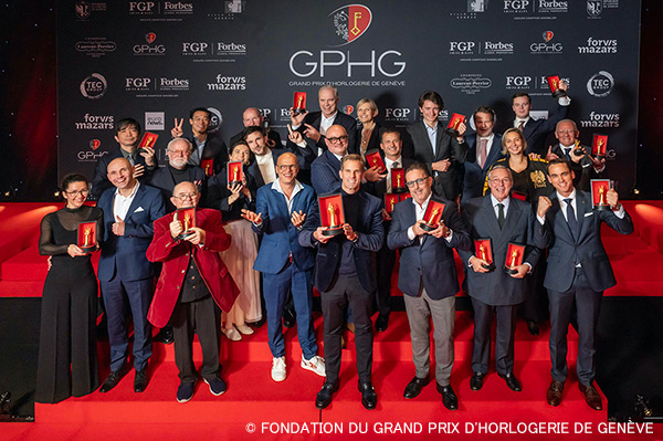 シリアルナンバー0番が2023年にラ・ショー・ド・フォン国際時計博物館に寄贈された「7.5号(No.7.5)」、2024年GPHGチャレンジウォッチ賞受賞の「6号(No.6)」、2024年に同国際時計博物館寄贈の「5号改(No.5 KAI)」、そして今回の「9号(No.9)」