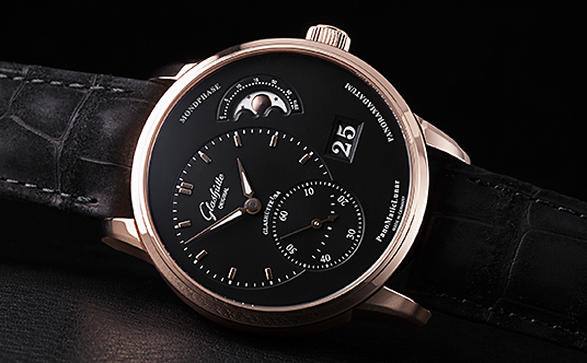 2015年 グラスヒュッテ・オリジナル新作 パノマティックルナ 01