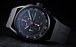 ポルシェ　時計 ポルシェデザイン「 1919 グローブタイマー UTC 」にオールブラックが