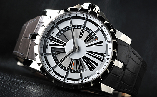 ロジェ・デュブイ (ROGER DUBUIS)