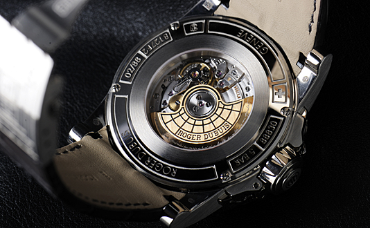 ロジェ・デュブイ (ROGER DUBUIS)