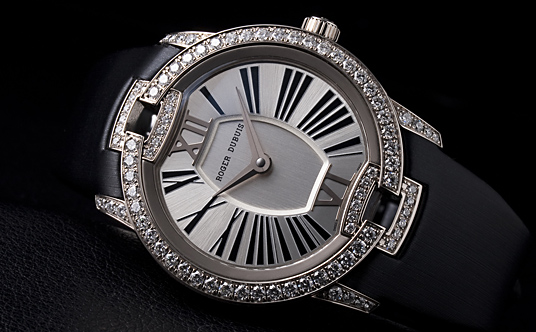 ROGER DUBUIS(ロジェ・デュブイ)
