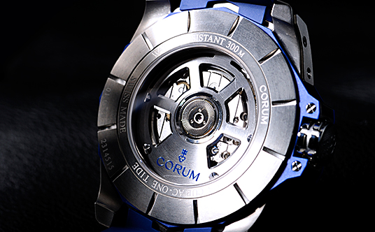 CORUM(コルム)