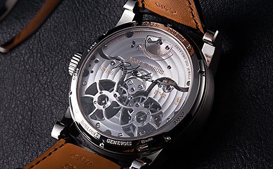 ROGER DUBUIS(WFEfuC)