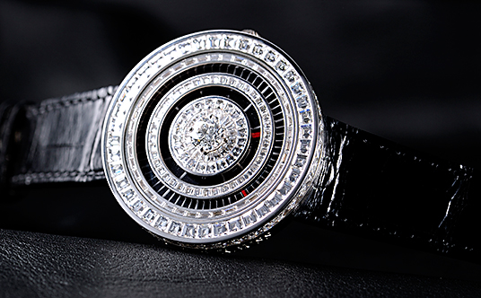 BACKES & STRAUSS(バックス & ストラウス)